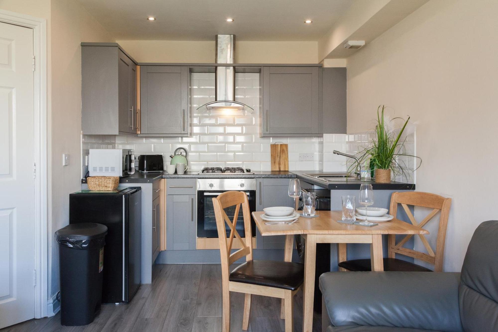 Pinfold Court Apartments 诺斯利 外观 照片